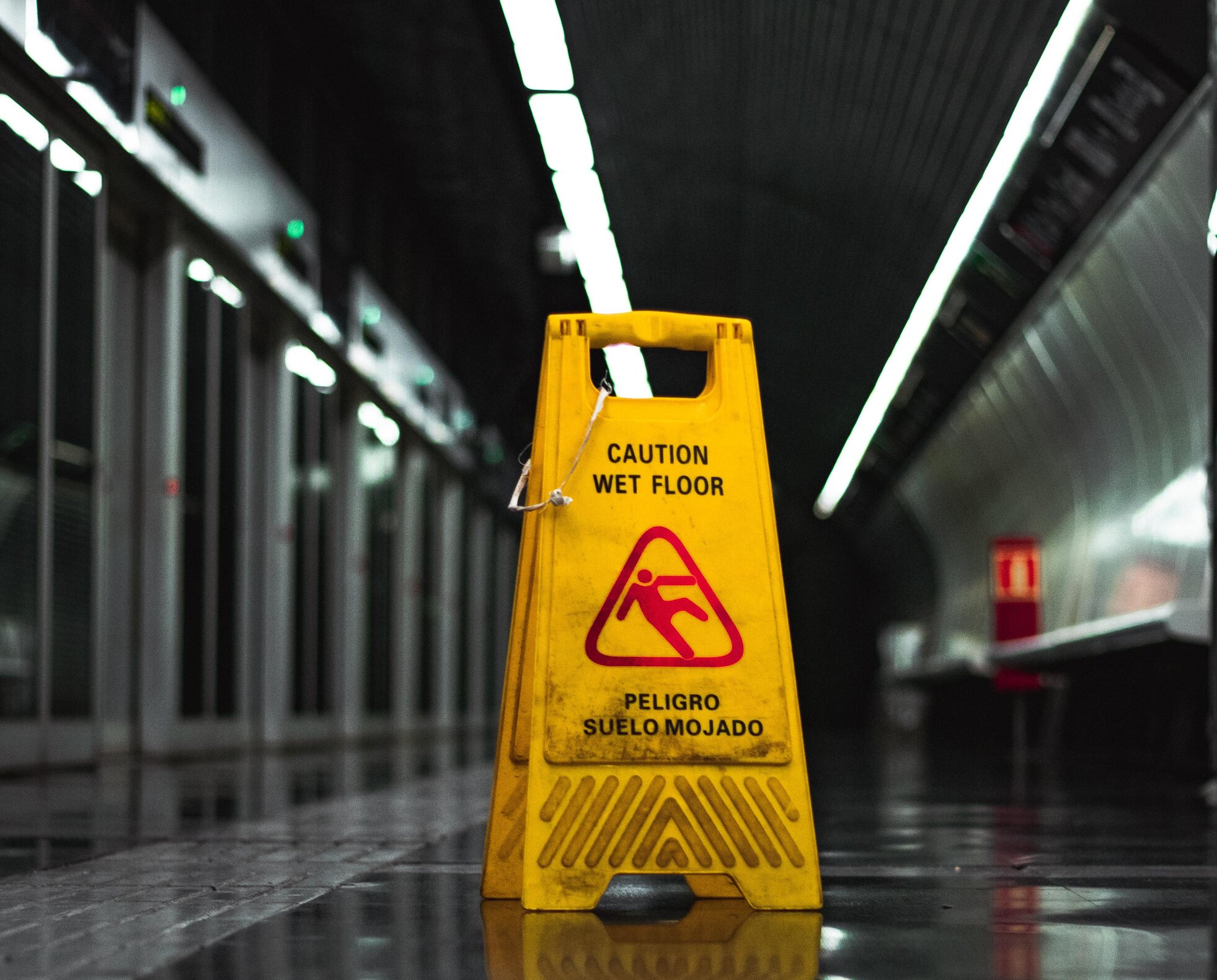 Cleaning Commercial Hard Floors